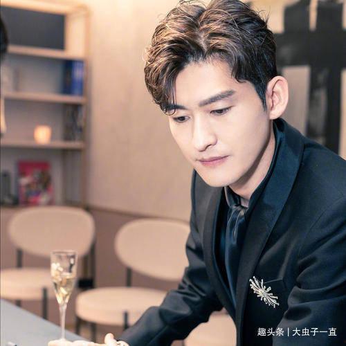 爱豆吃瓜娱乐酱张翰,从爱豆到吃瓜娱乐酱的华丽转身