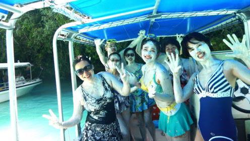 娱乐吃瓜君又上脚,新鞋上脚引发热议！